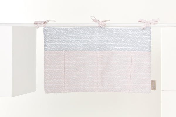 Bedzak wit verenpatroon op roze