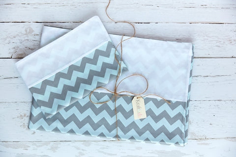 Beddengoedset effen witte chevron, lichtgrijs en mint