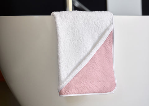 Handdoek met capuchon dubbel crêpe roze